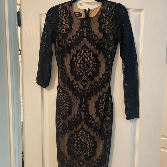 Bebe black and nude lace dress - Picture 2 of 5
